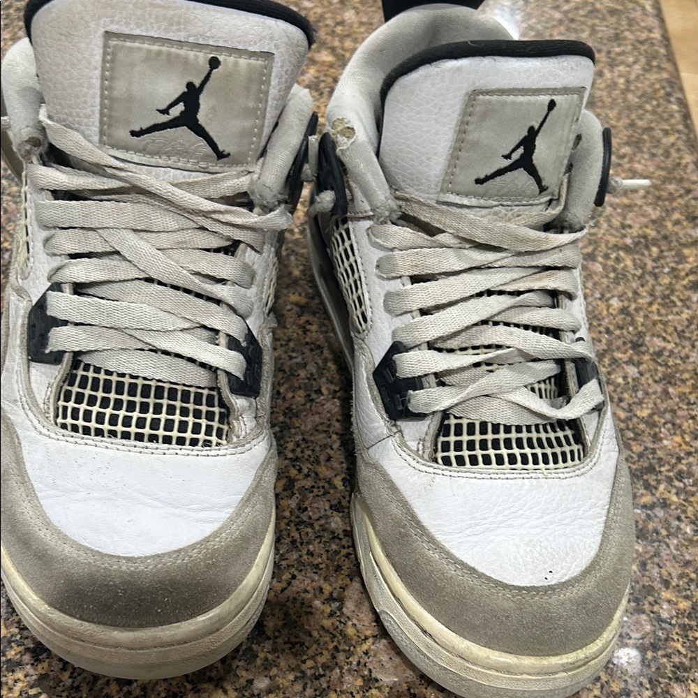 Jordan Kids Sneakers in Gray and Black